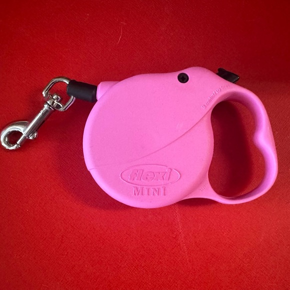 Flexi Mini Pink Dog Leash - Picture 3 of 5